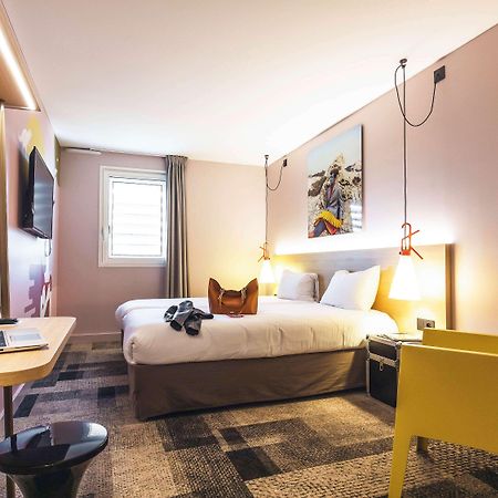 Hotel Ibis Styles Lyon Centre Confluence Exterior foto
