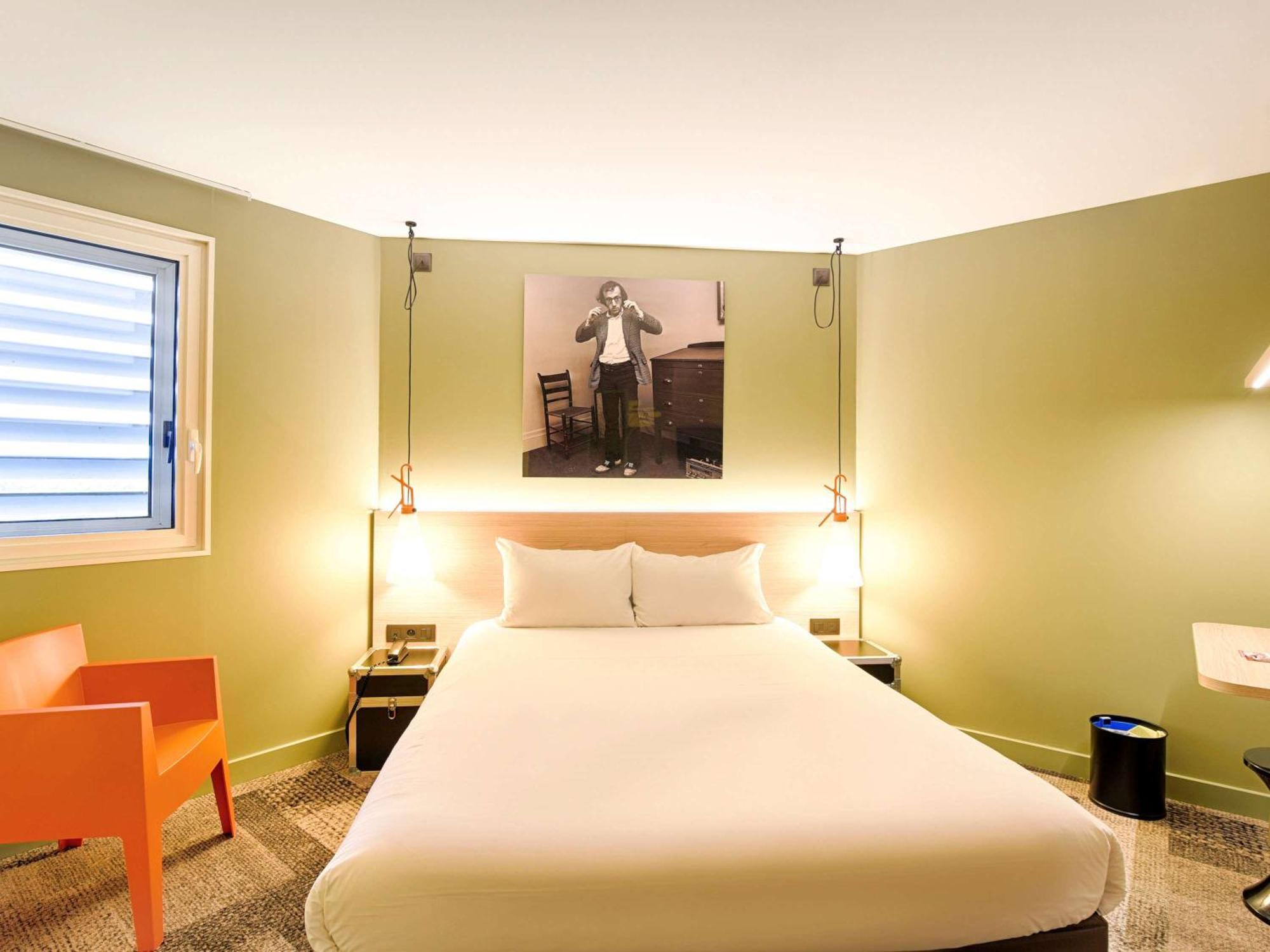 Hotel Ibis Styles Lyon Centre Confluence Exterior foto
