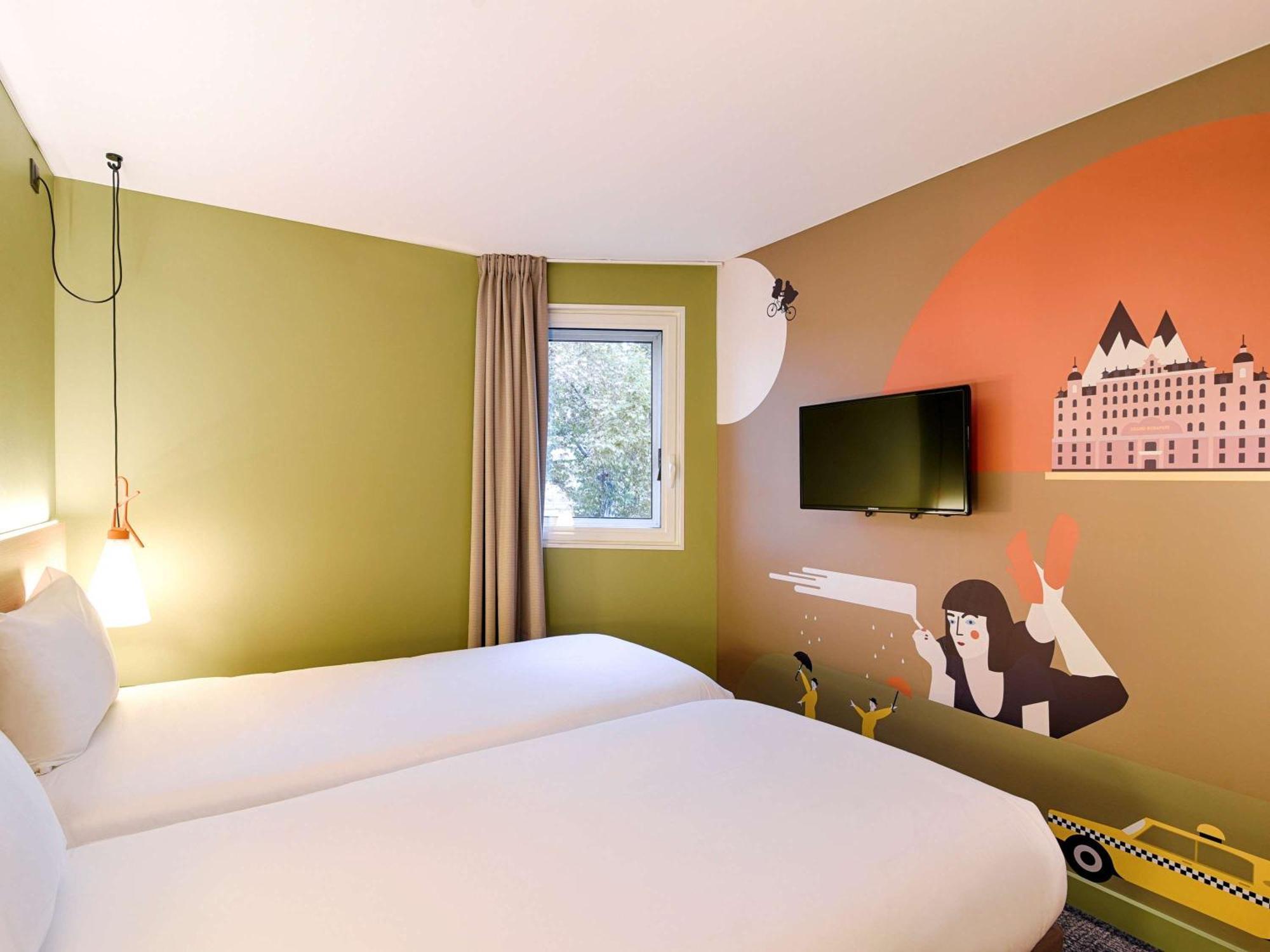 Hotel Ibis Styles Lyon Centre Confluence Exterior foto